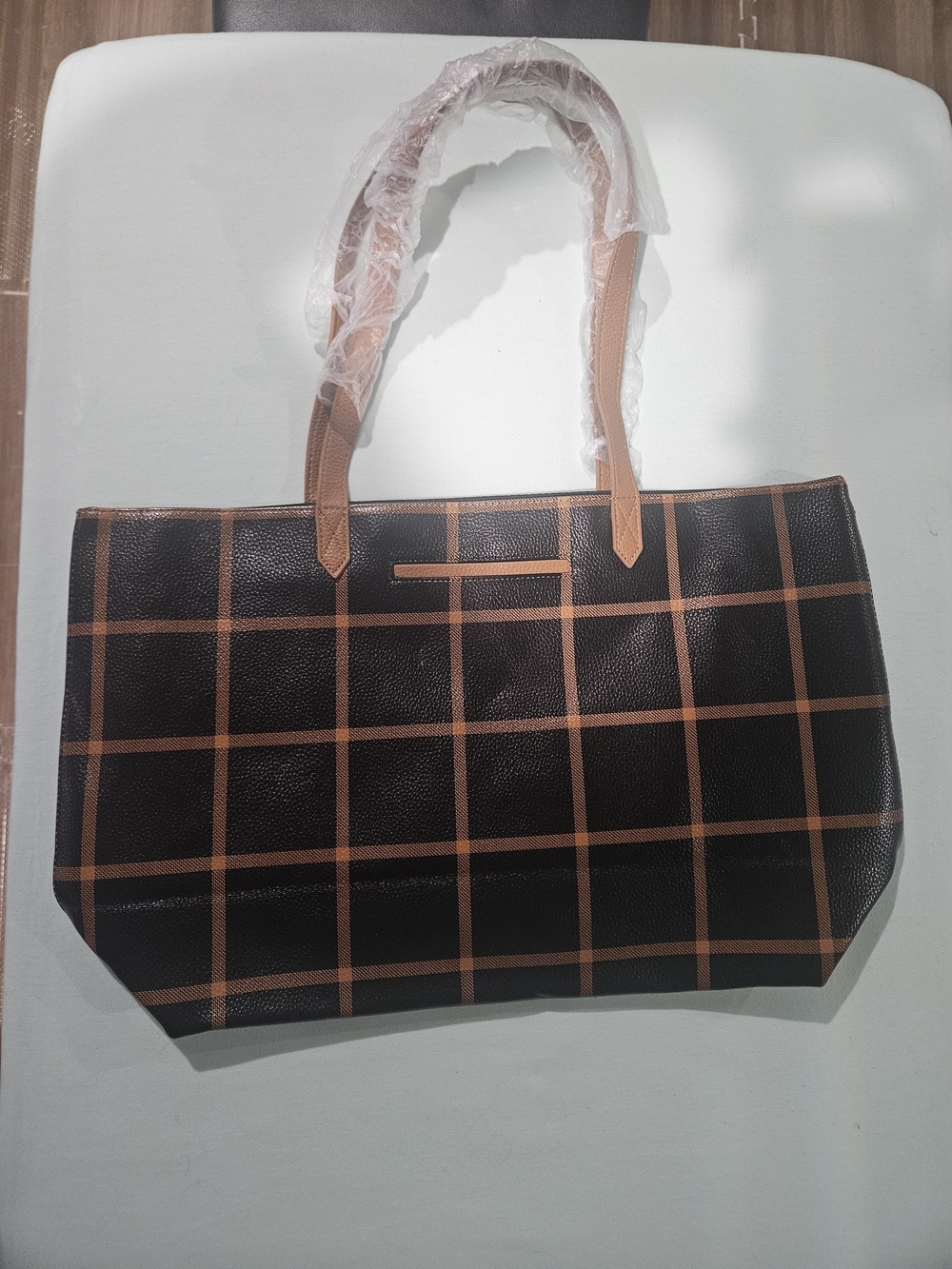 thirty-one Black & Brown Plaid Tote